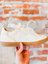 Load image into Gallery viewer, The Knot Bow Sneakers