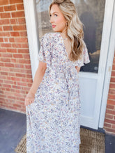 Load image into Gallery viewer, Flirting Flutter Maxi Dress