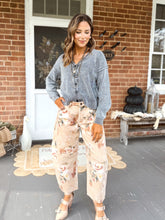 Load image into Gallery viewer, Vintage Rose Barrel Jeans