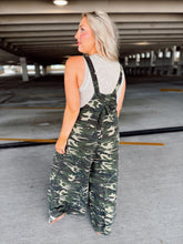 Load image into Gallery viewer, Get Ahead Camo Jumper