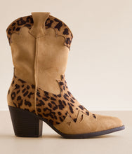 Load image into Gallery viewer, Sonni Leopard Cowgirl Boot