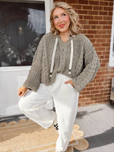 Load image into Gallery viewer, POL Amanda Hoodie Sweater