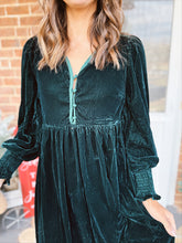 Load image into Gallery viewer, Evermore Velvet Maxi | Evergreen