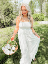 Load image into Gallery viewer, Sunset Boulevard Maxi | White
