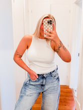 Load image into Gallery viewer, Urban Outing Tank - Cream