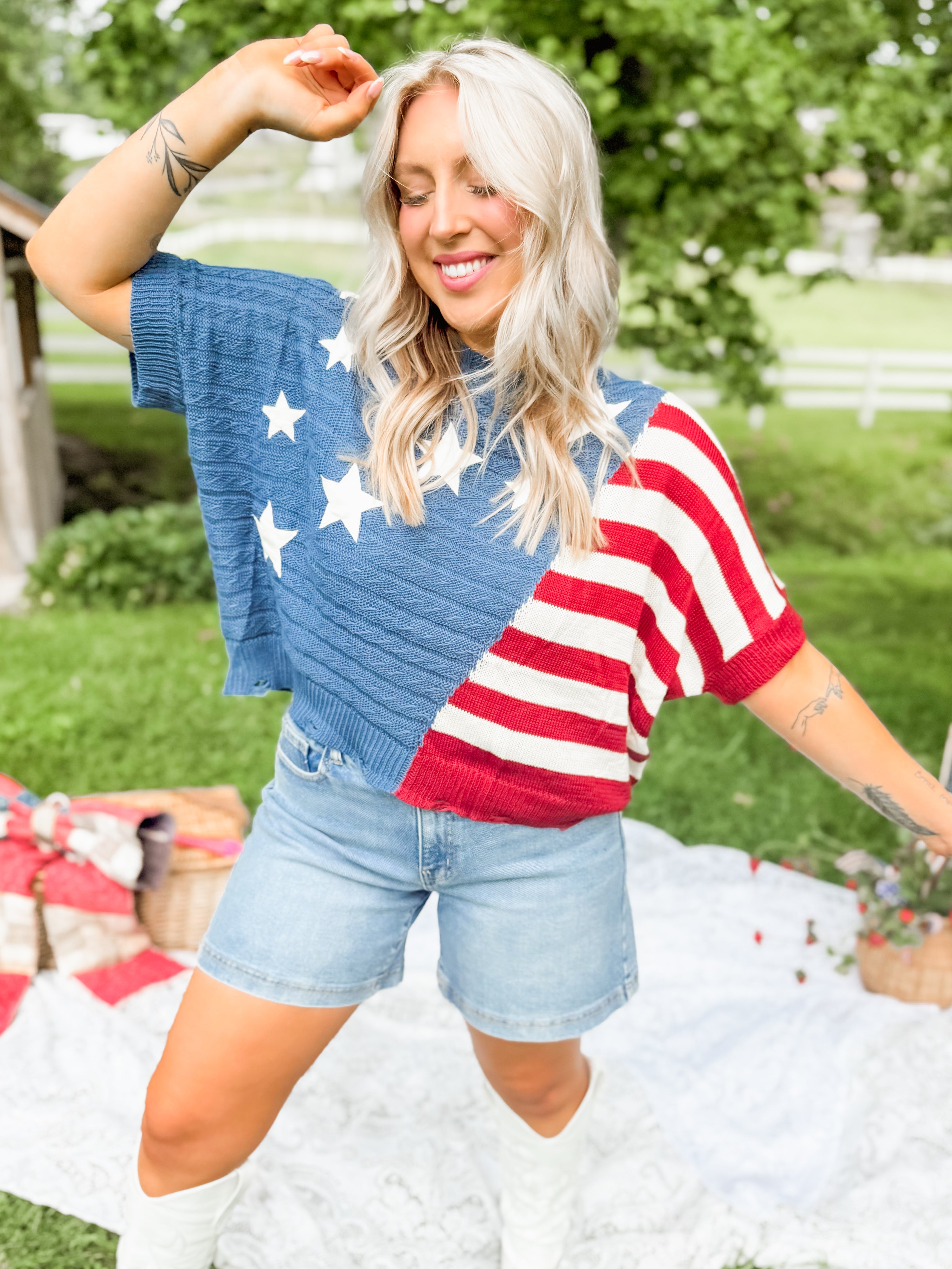 Stars & Stripes Knit Top – Henhouse Shoppe