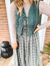 Load image into Gallery viewer, Field of Memories Vest | Green