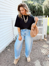 Load image into Gallery viewer, Simple Moments Tee | Black