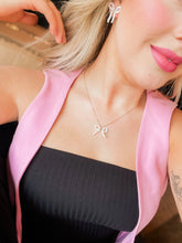 Load image into Gallery viewer, Something new bow necklace