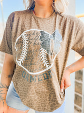 Load image into Gallery viewer, Baseball Bow Tee