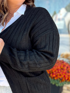 Curvy - Lucy Cardigan