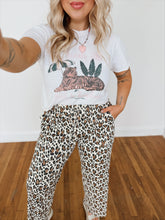 Load image into Gallery viewer, Sunset Blvd Tiger Tee | White