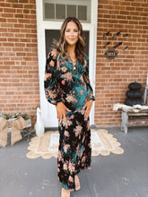 Load image into Gallery viewer, Lost in The Leaves Maxi