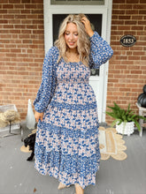 Load image into Gallery viewer, Hold This Moment Maxi Dress