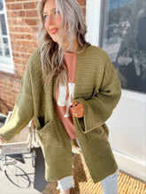 Load image into Gallery viewer, You’re So Golden Chunky Cardigan