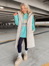 Load image into Gallery viewer, On The Go Longline Puffer Vest | Sand