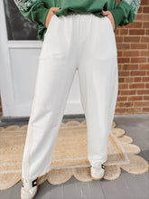 Load image into Gallery viewer, Comfort Style Barrel Sweatpants | Cream