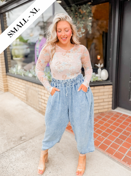 Izzie Floral Mesh Top | Blush