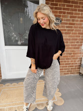 Load image into Gallery viewer, Wild Thang Barrel Jeans | Mocha