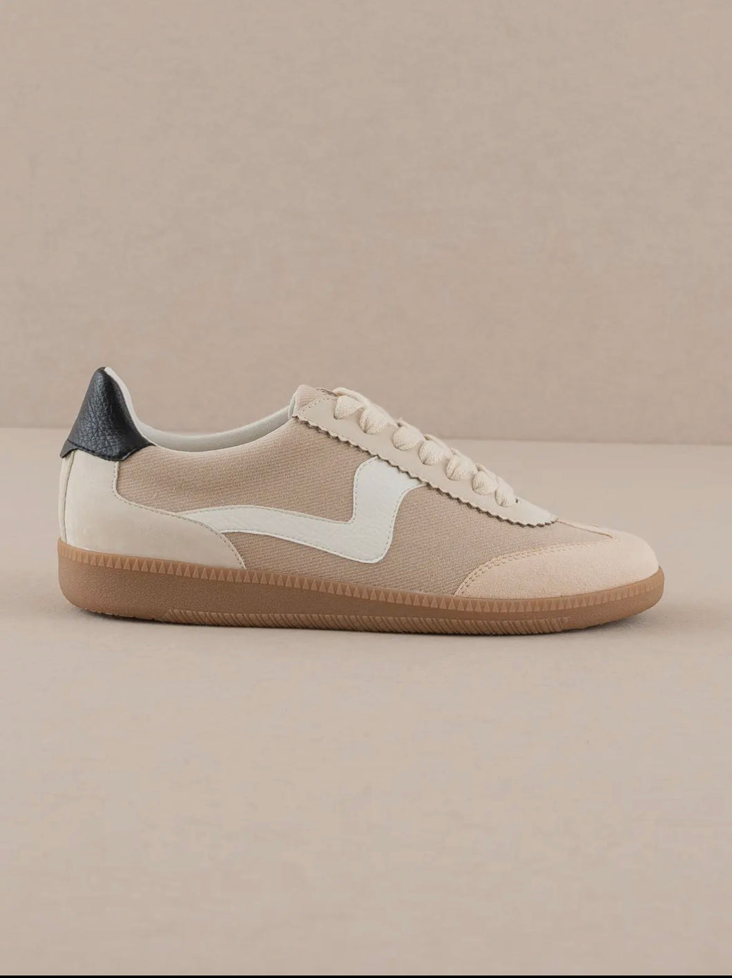 Kyla Classic Low Top Sneaker