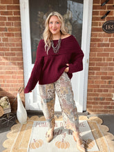 Load image into Gallery viewer, Stand Out Paisley Barrel Jeans