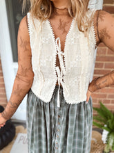 Load image into Gallery viewer, Layered Lovely Lace Top | Mocha