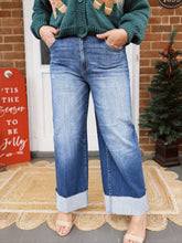 Load image into Gallery viewer, Knox Crop Wide Leg Jeans