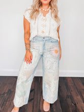 Load image into Gallery viewer, In The Sun Jeans