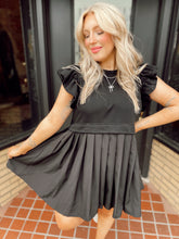 Load image into Gallery viewer, Sunny State of Mind Dress - Black