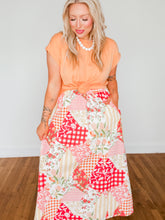 Load image into Gallery viewer, Simple Comfort Tee | Apricot