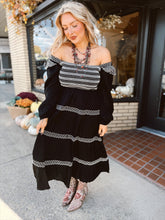 Load image into Gallery viewer, Thunder Rolls Maxi Dress | Black