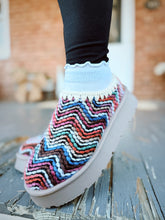 Load image into Gallery viewer, Be Unique Platform Slipper