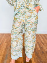 Load image into Gallery viewer, Robinson Paisley Pants Set