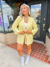 Load image into Gallery viewer, Buttercup Blazer