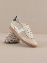 Load image into Gallery viewer, Kyla Classic Low Top Sneaker