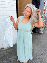 Load image into Gallery viewer, Hold Tight Maxi Dress | Sage