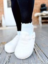 Load image into Gallery viewer, Qwest Sherpa Clog