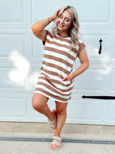 Casual Chic Dress - Mocha