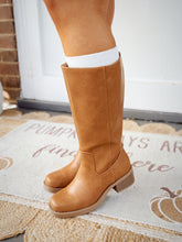 Load image into Gallery viewer, Stand Tall Boots