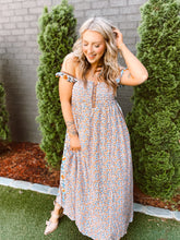 Load image into Gallery viewer, Downtown Beauty Maxi Dress