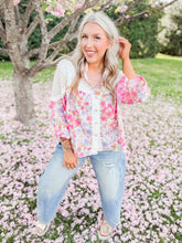 Load image into Gallery viewer, POL Big Stars Vintage Floral Top