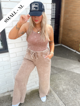 Load image into Gallery viewer, Make it rain wide leg sweatpants- Camel