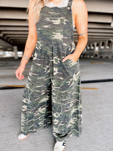 Load image into Gallery viewer, Get Ahead Camo Jumper