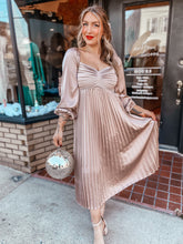 Load image into Gallery viewer, Shimmer and Shine Midi Dress