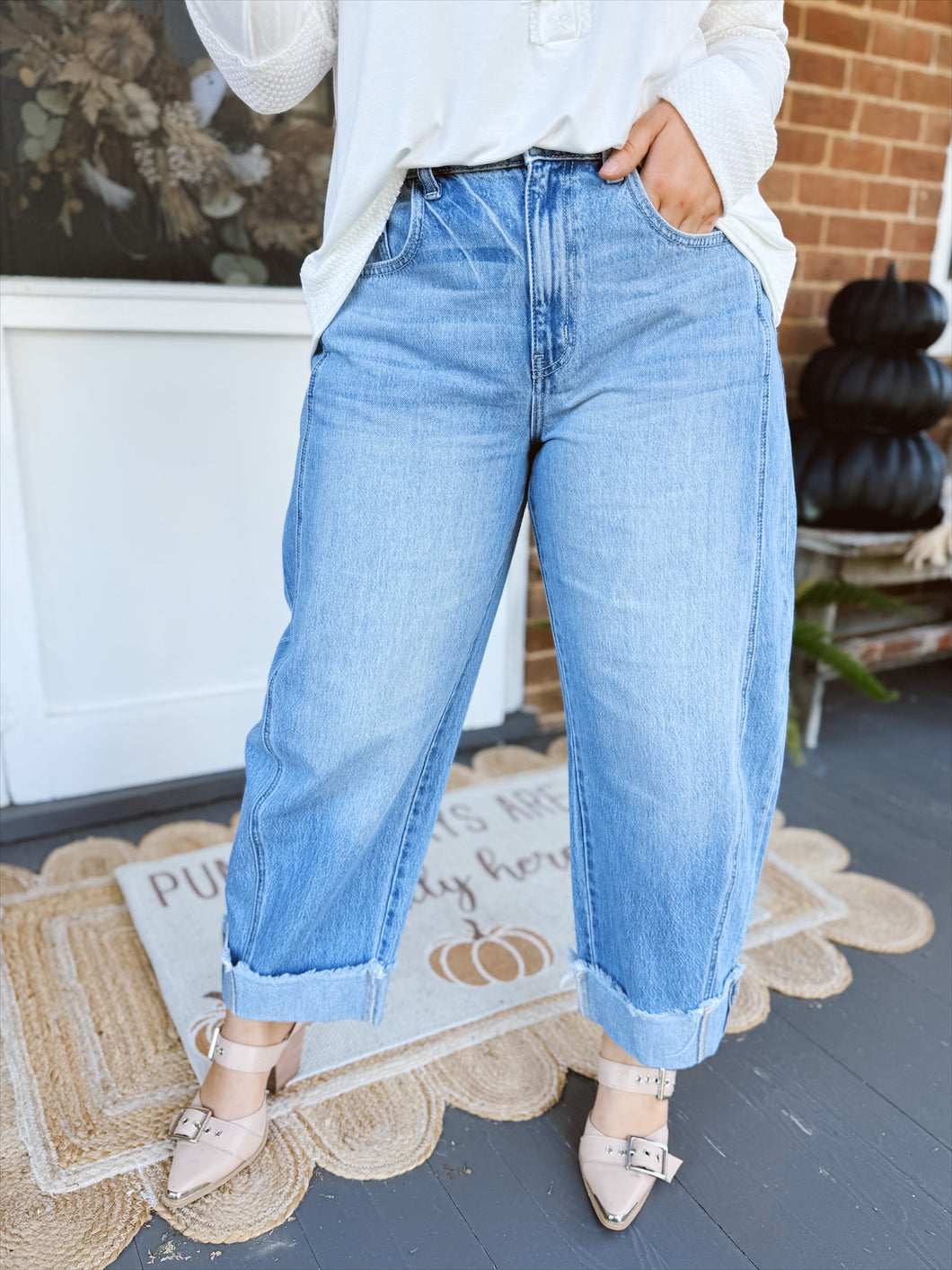 Fresh Fit Barrel Jeans