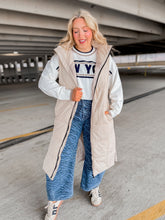 Load image into Gallery viewer, On The Go Longline Puffer Vest | Sand