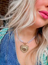 Load image into Gallery viewer, Full Heart Beaded Necklace