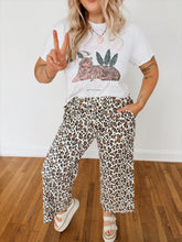 Load image into Gallery viewer, Sunset Blvd Tiger Tee | White