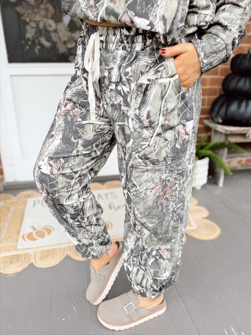 Killa Looks Camo Joggers