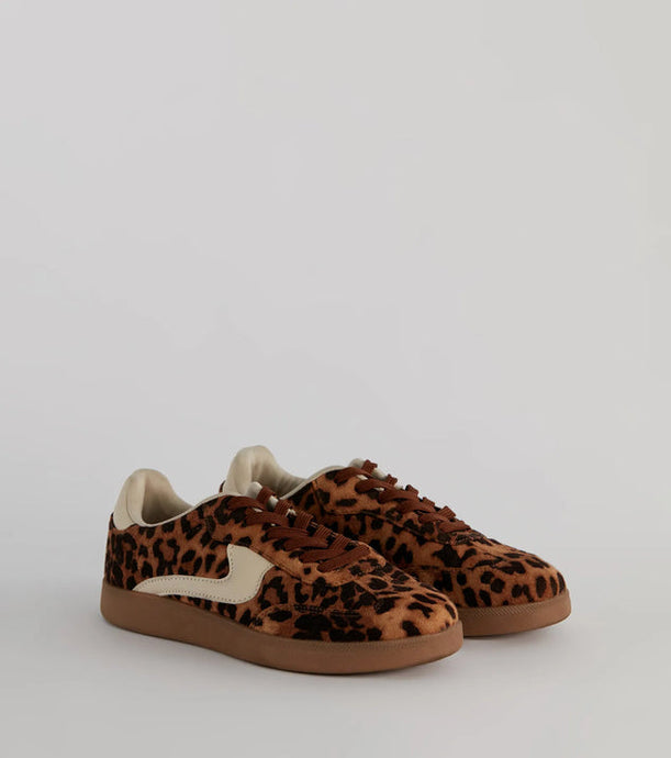 Melanie Leopard Sneaker